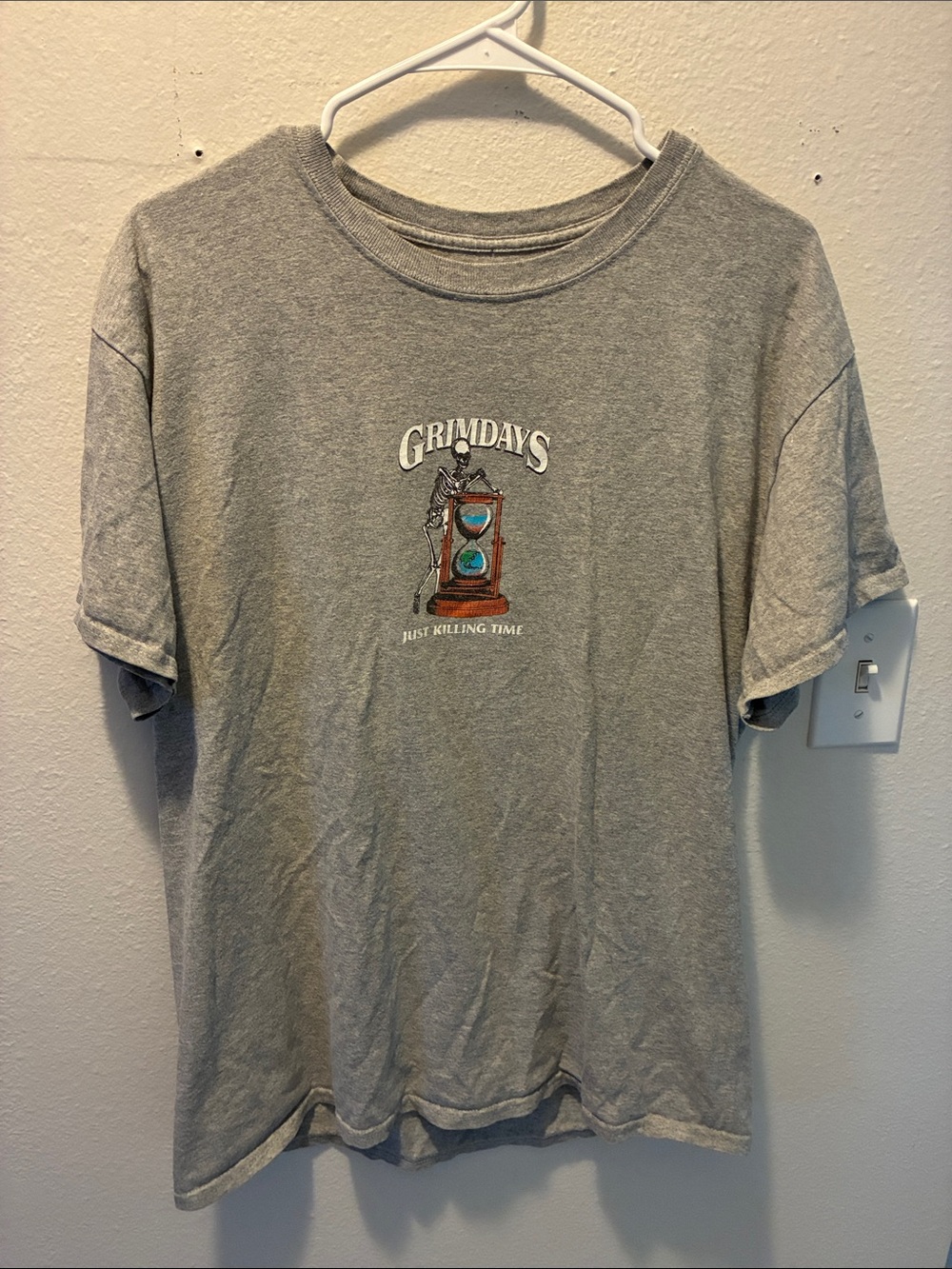 Gray Short Sleeve Graphic Tee - 'Just Killing Time'